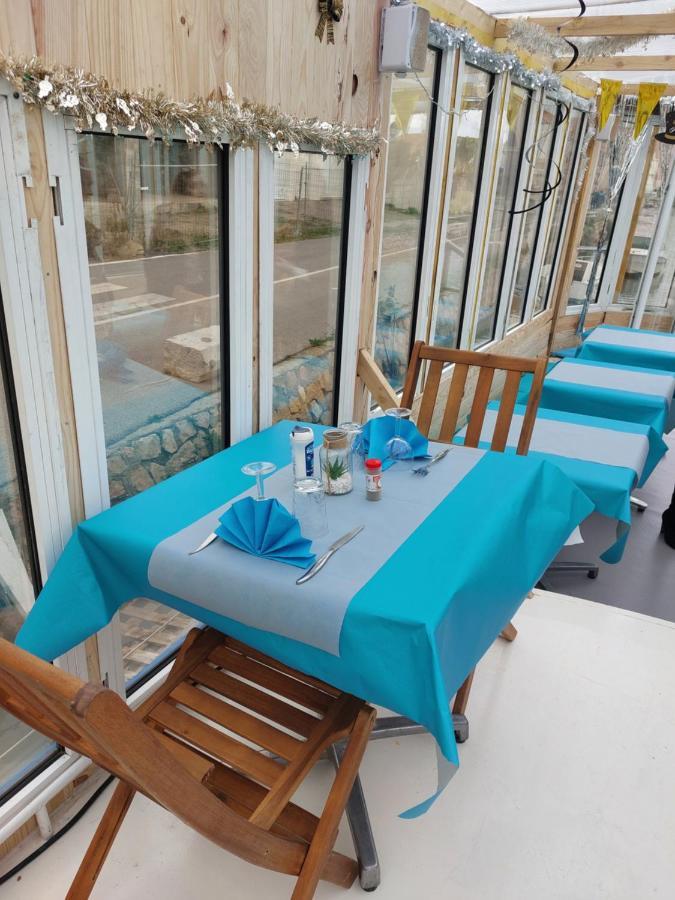 フロンティニャン Ibaia Le Bonheur Bed & Breakfast エクステリア 写真